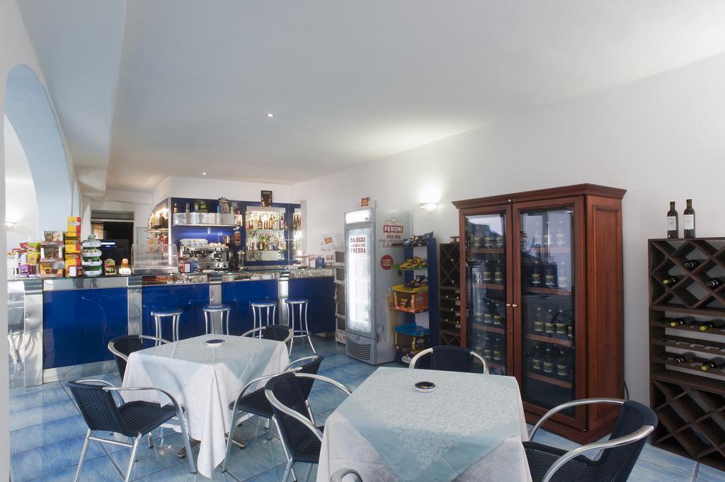 Residence Hotel La Rotonda Sul Mare Форио Экстерьер фото
