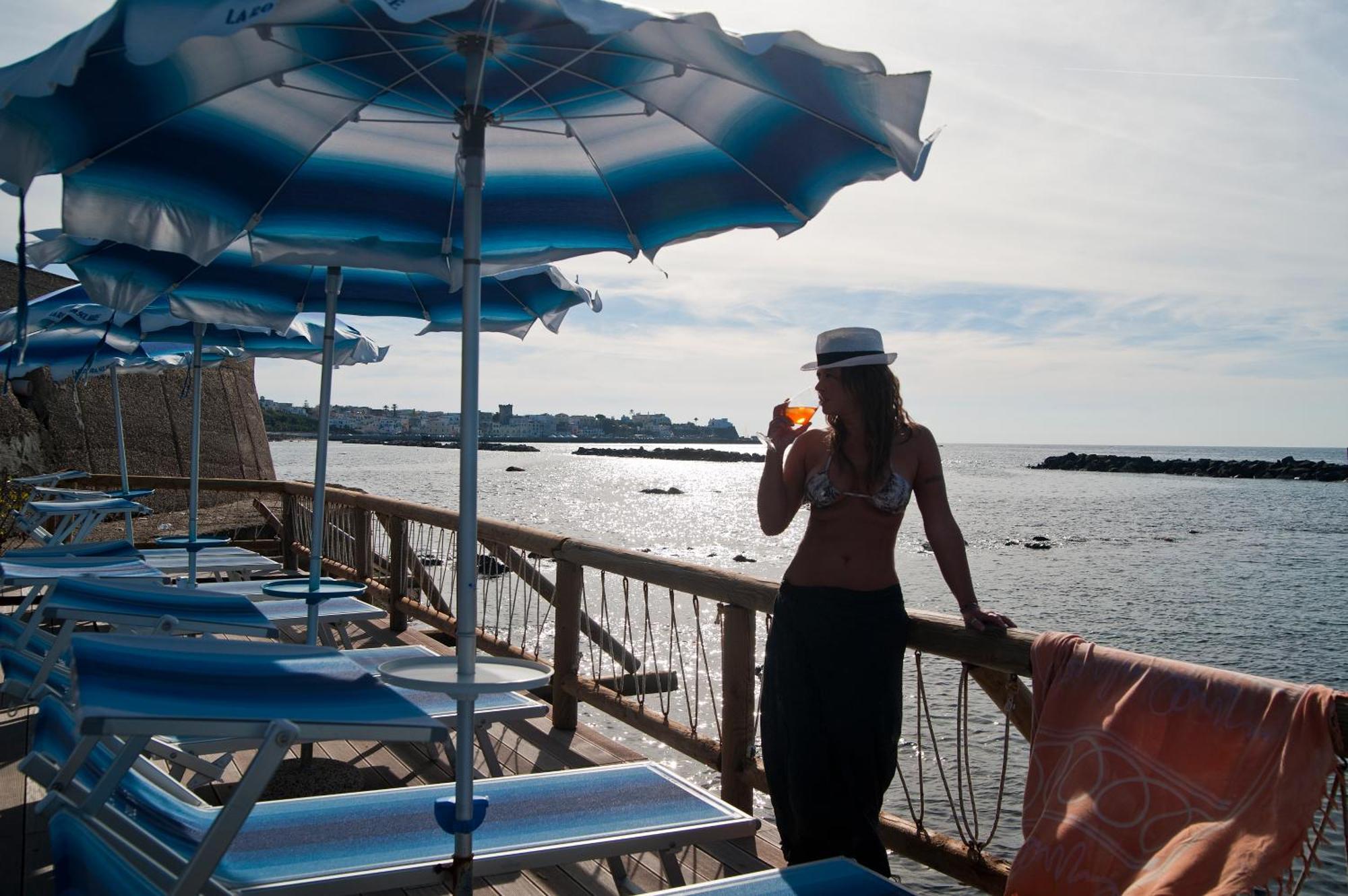 Residence Hotel La Rotonda Sul Mare Форио Экстерьер фото